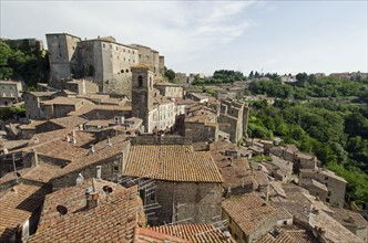 Italy, Tuscany, Sorano, Tile roofs of old town