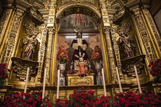 Spain, Seville, Macarena, Ornate altar in Basilica de la Macarena
