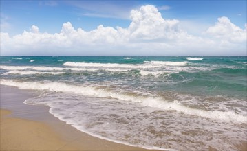 USA, Florida, Boca Raton, Beach with surf