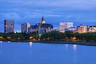 Canada, Saskatchewan, Saskatoon, Town by river