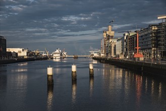 Ireland, Dublin, Harbor and Lifey River