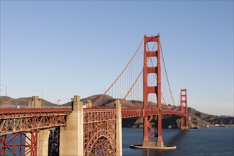 USA, California, San Francisco, Golden Gate Bridge against blue sky