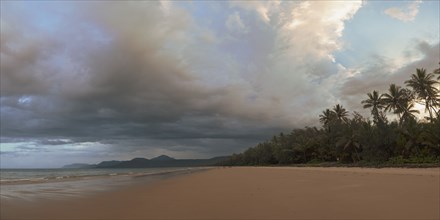 Cloudscape over beach in Port Douglas, Australia
