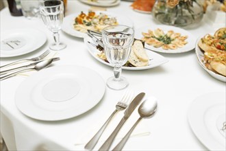 Place setting with appetizers