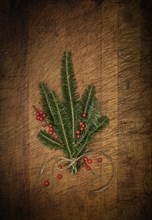 Pine fronds and mistletoe berries