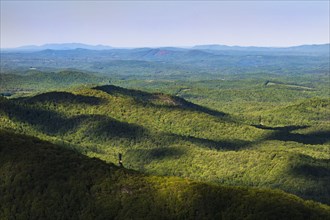 USA, Virginia, Blueridge Parkway, Landscape with mountains overgrown with forest