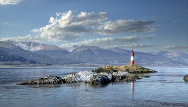 Les Eclaireurs Lighthouse in Beagle channel