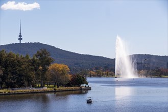 Australia, Australian Capital Territory, Canberra, Fountain on Lake Burley Griffin