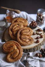 Pastry buns with nuts and honey