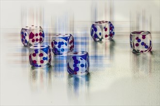 Transparent dice with crosshatch lines