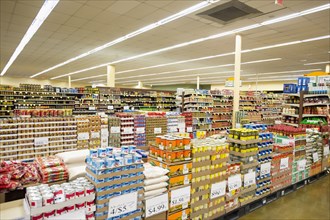 Dry goods section of grocery store