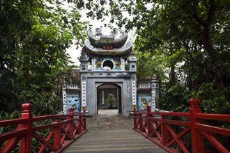 Vietnamese bridge and pagoda entrance