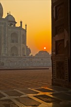 Sunrise over Taj Mahal