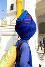 Indian man wearing large turban