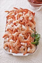 Shrimp on platter