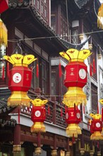 Traditional decorations in Shanghai