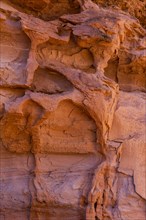 Rock formations in sandstone cliffs