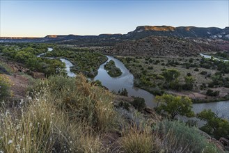 Usa, New Mexico, Abiquiu, Rio Chama, Landscape with Chama River at sunset, Abiquiu, New Mexico, USA