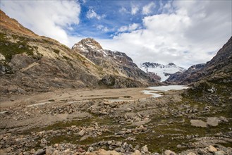 Argentina, Santa Cruz, El Chalten, Clouds above Electrico River and Marconi Glacier, El Chalten,