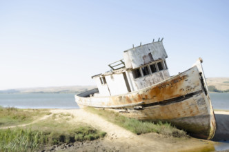 Point Reyes old abandoned beached boat
Inverness,California, USA