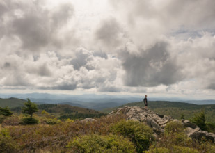 Teenage boy (16-17) looking at view in mountain landscape
Mount Rogers National Recreation Area,