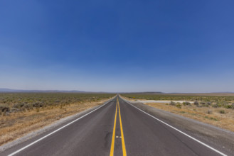 USA, Nevada, Ely, Empty highway in desert landscape