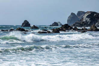 USA, Oregon, Brookings, Sea waves on rocky Oregon Coast