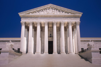 USA, Washington DC, Facade of United States Supreme Court building