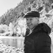 USA, Idaho, Bellevue, Portrait of smiling senior man by river