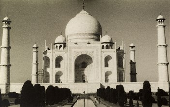 The Taj Mahal, circa 1954. View of the Taj Mahal, a mausoleum built for the wife of Emperor Shah