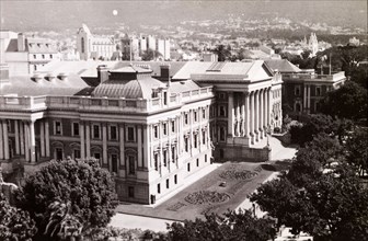 Government buildings, Cape Town. Grandiose government buildings in the centre of Cape Town. Cape