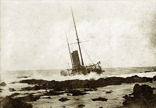 The wreck of RIMS 'Warren Hastings'. The stricken troopship RIMS 'Warren Hastings', on rocks off