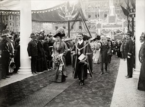 Duchess of Connaught with the Mayor of Salisbury. The Duchess of Connaught, followed by her husband