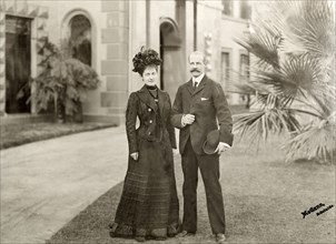 Sir Arthur and Lady Annie Lawley. Portrait of Sir Arthur and Lady Annie Lawley in the driveway of a
