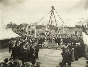 Laying the Parliament foundation stone, Perth. A crowd gathers to watch Sir Arthur and Lady Annie