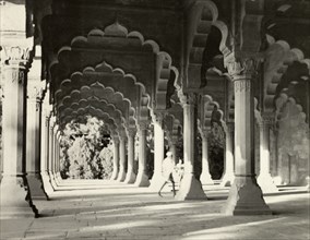 Diwan-i-Am, Dehli Fort. Interior shot of the Diwan-i-Am, a large pavilion constructed for public