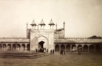 Gateway to Moti Masjid, Agra. View of the arched gateway to the Moti Masjid (Pearl Mosque) at the