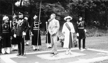 Sir Maurice and Lady Hallett's Garden Party. Sir Maurice Hallett, Governor of United Provinces and
