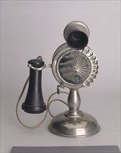 Strowger dial phone 1901. Created by Automatic Electric Co.