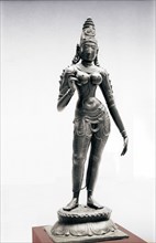 Late Dravidian art statue of female deity
