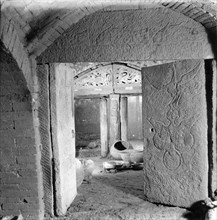 Han dynasty tomb interior