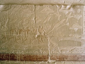 A scene in relief in the tomb of the vizier Mereruka showing a papyrus thicket teeming with animals and birds