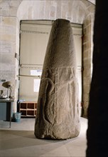 Standing stone of Kervadel, detail