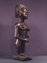Baule figure sculpture representing a spirit wife