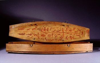 The inside of the lid of this trinket box is decorated with several sexually explicit scenes, along with animals, supernatural beings and hunting scenes
