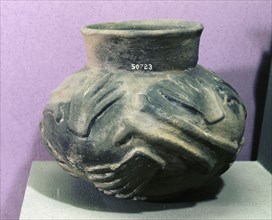 Pot connected with the death cultsof the Hopewell Indians