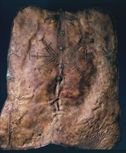 Hide shield, called worundwadii after the animal whose skin is used