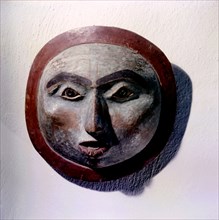 Moon mask
