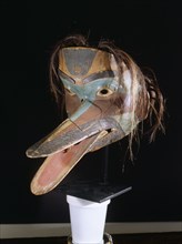 Humanoid bird mask