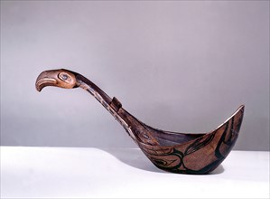 Ladle for feast dishes in the form of a bird